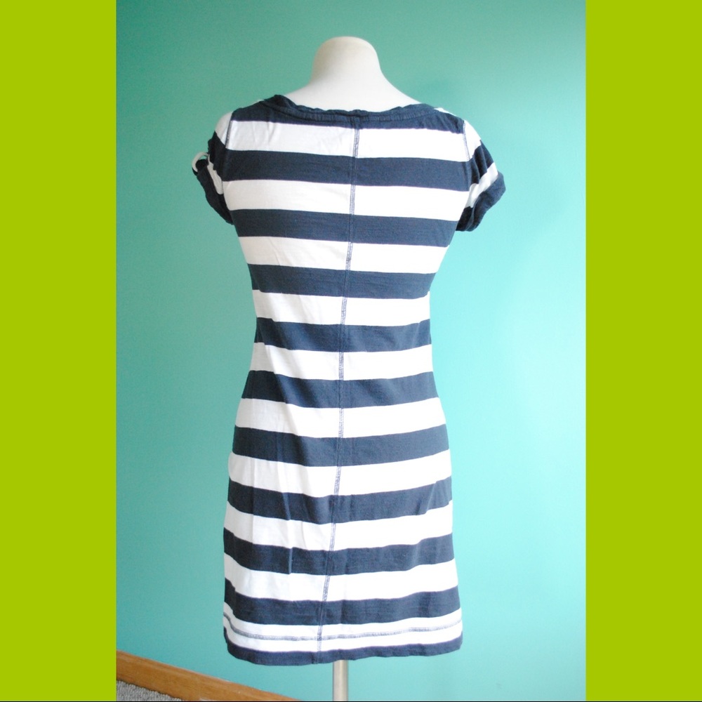 ⚓️⛴ Banana Republic Dress!